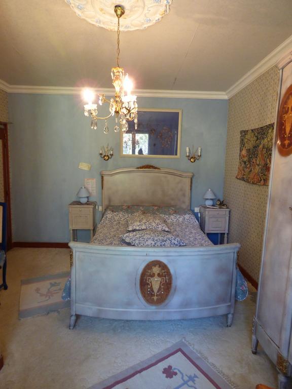 Bed and Breakfast Beau Site Guimauve Et Vieilles Dentelles Royeres Экстерьер фото